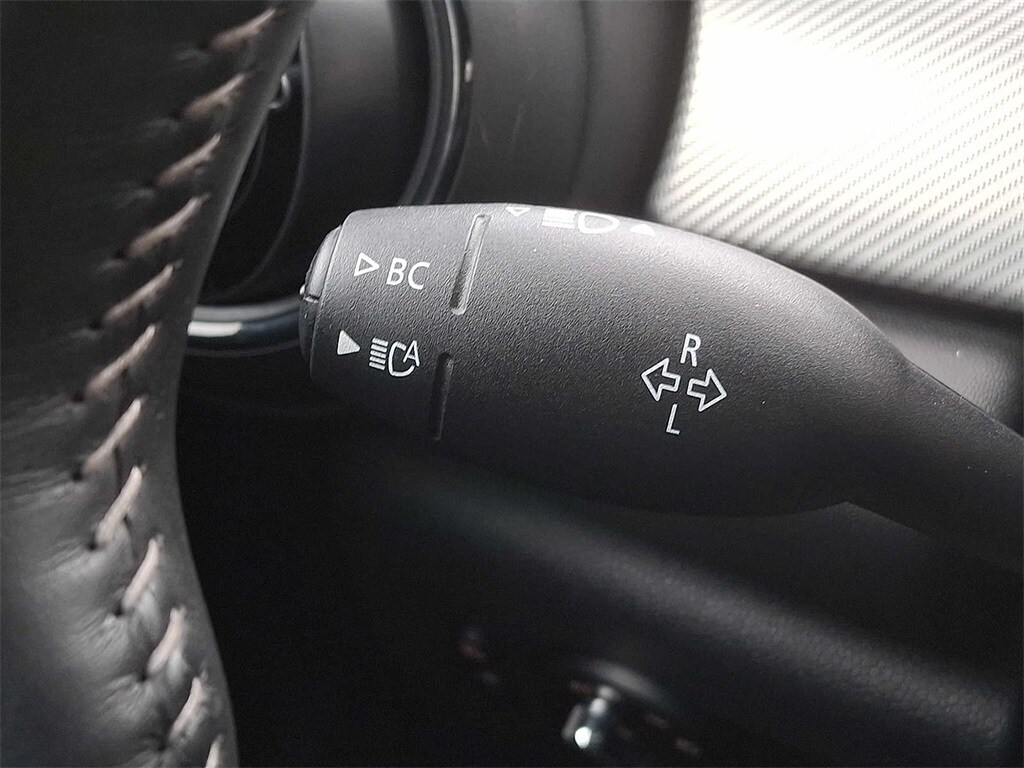 Thumbnail: 2023 MINI Cooper Convertible - 22