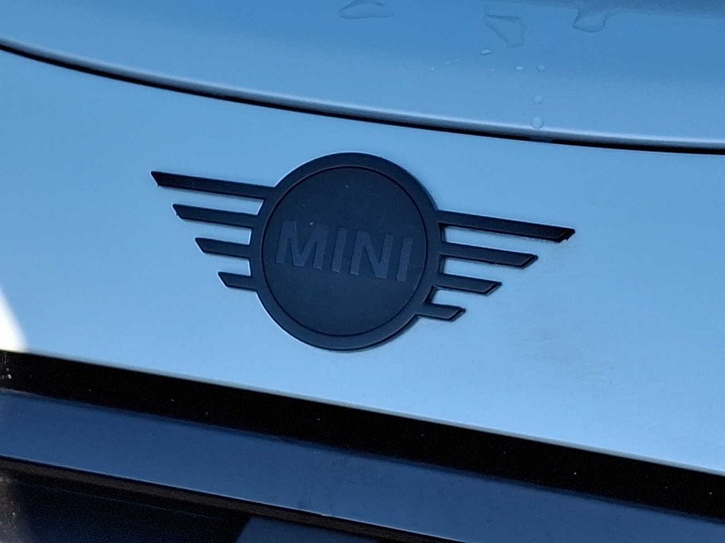 Thumbnail: 2023 MINI Cooper Hardtop - 29