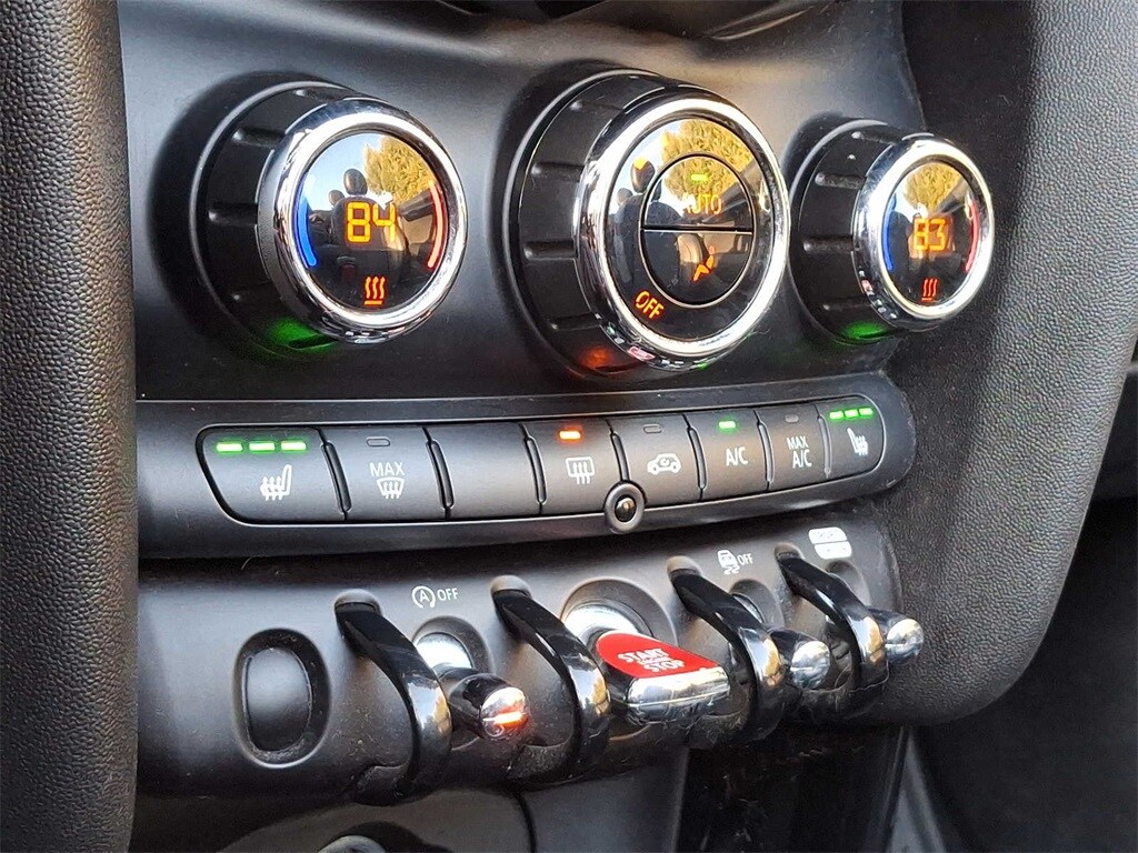 Thumbnail: 2019 MINI Cooper Convertible - 12