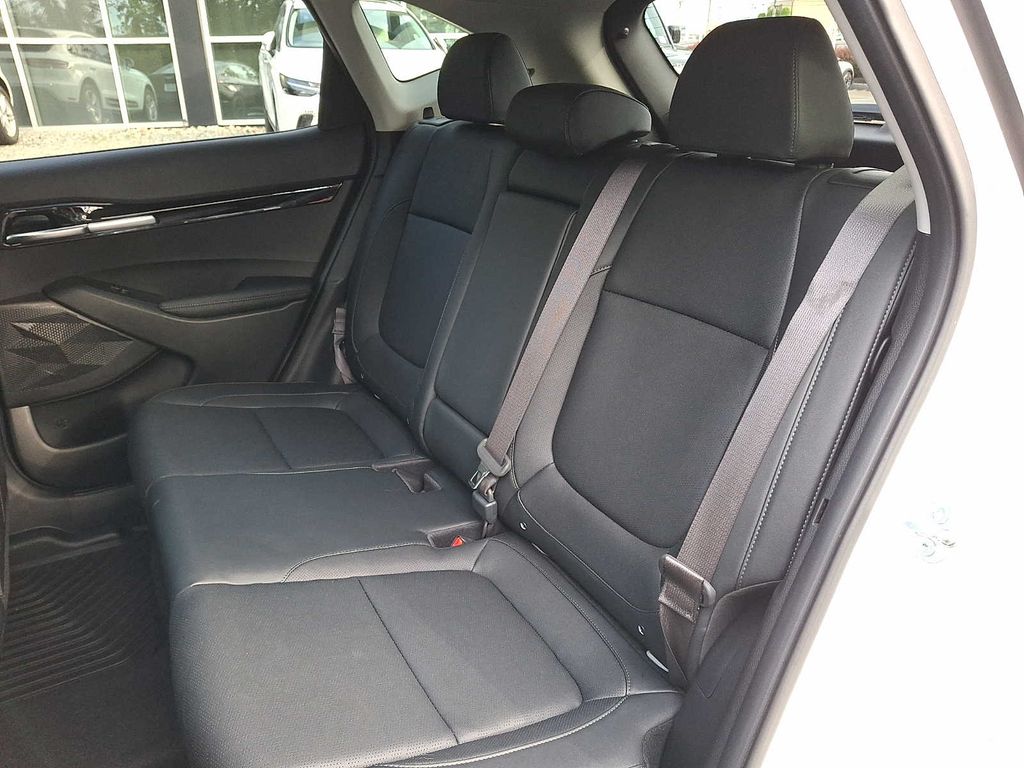 2024 Kia Seltos EX - Photo 7