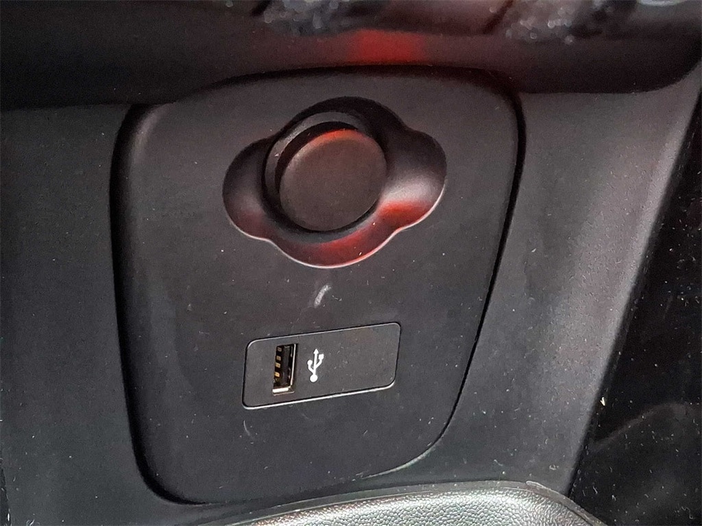 Thumbnail: 2023 MINI Cooper Hardtop - 21