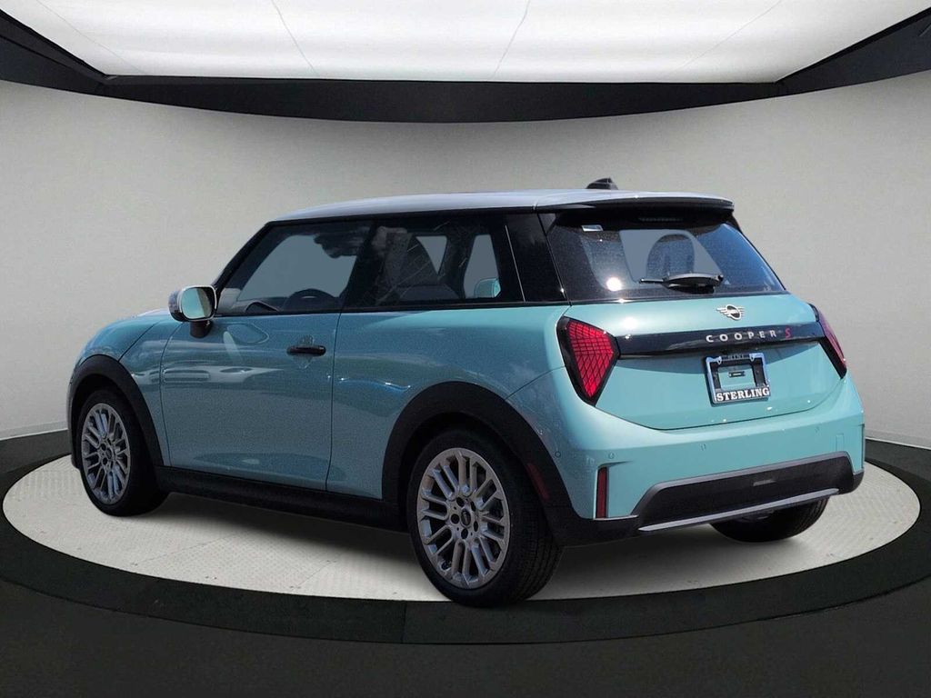 2026 MINI Hardtop 2 Door S - Photo 6