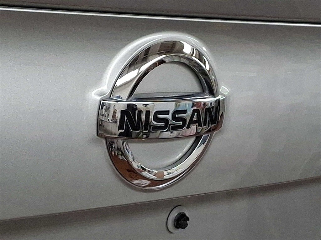 Thumbnail: 2018 Nissan Rogue Sport - 29