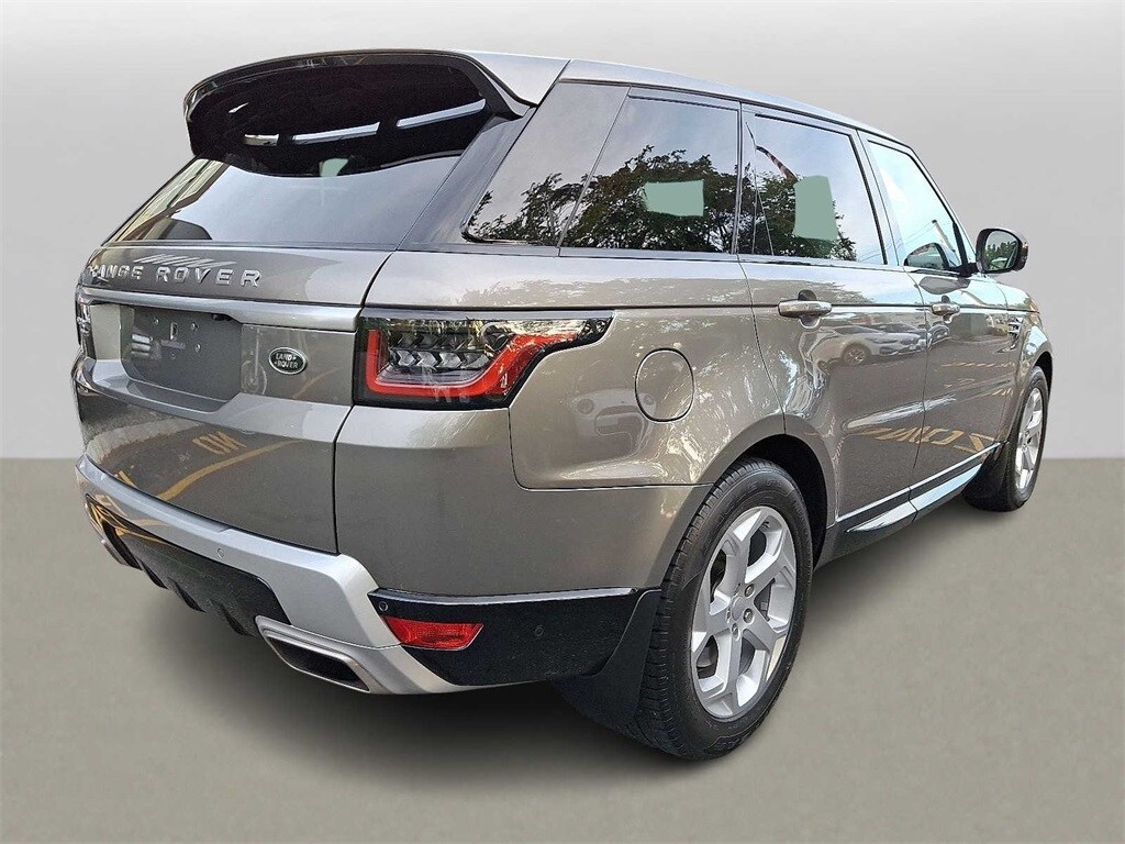 2018 Land Rover Range Rover Sport HSE photo 4
