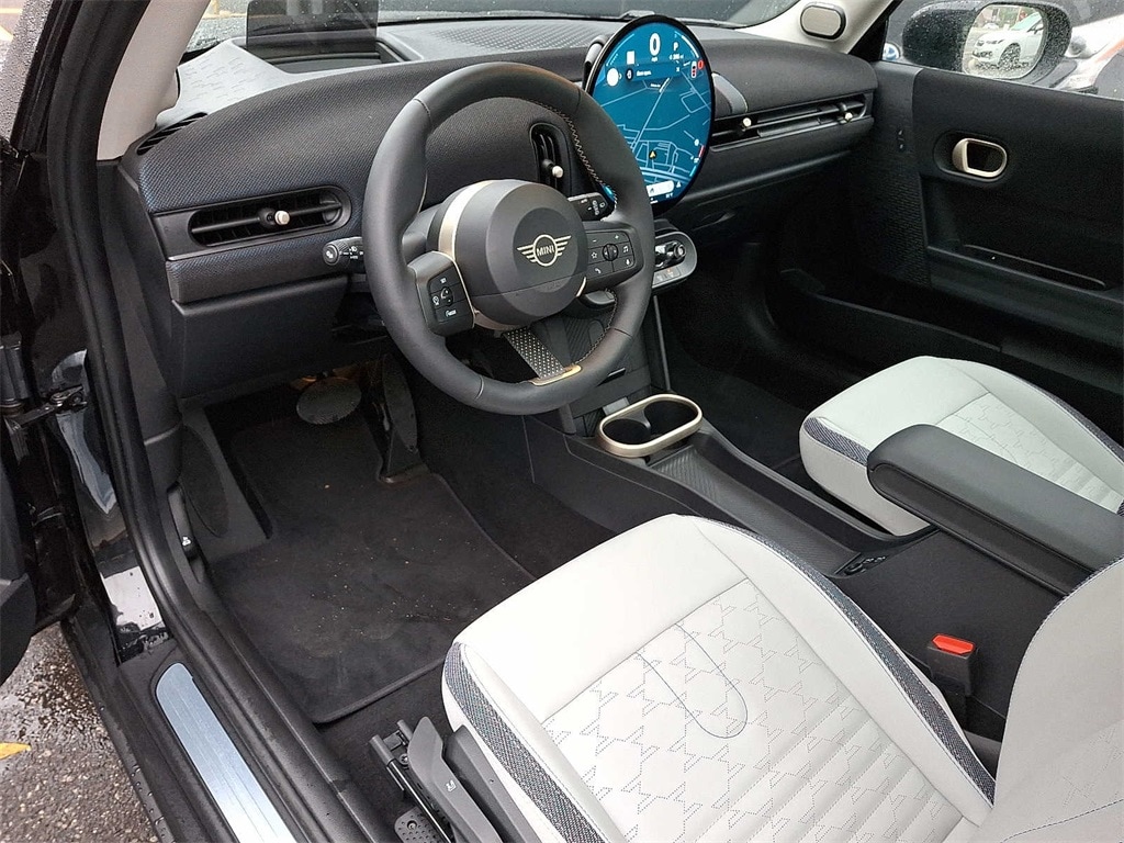 2025 MINI Cooper Hardtop S 9