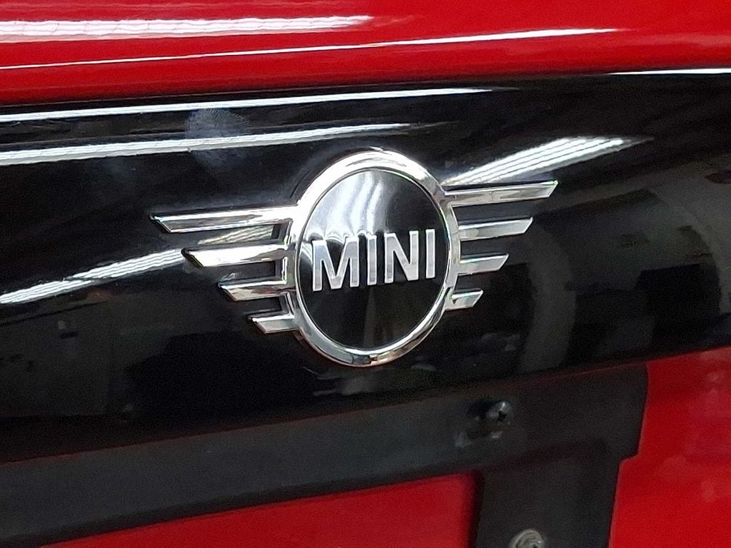 Thumbnail: 2021 MINI Cooper Hardtop - 30