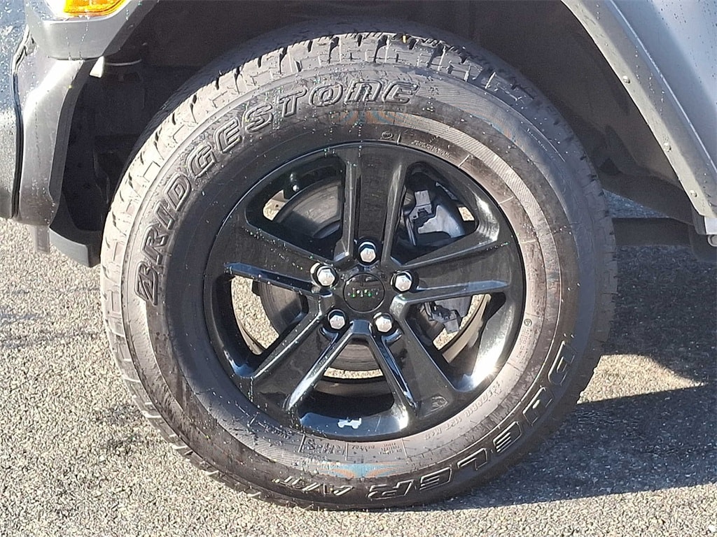 Thumbnail: 2021 Jeep Wrangler - 7