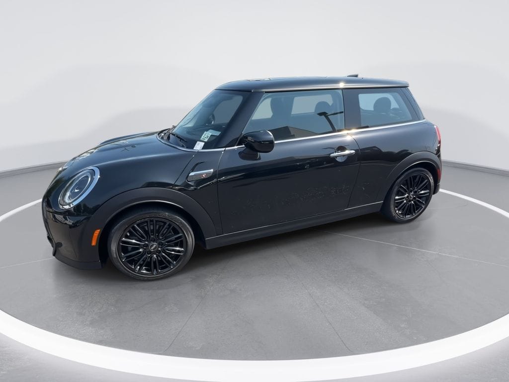 Thumbnail: 2023 MINI Cooper - 4