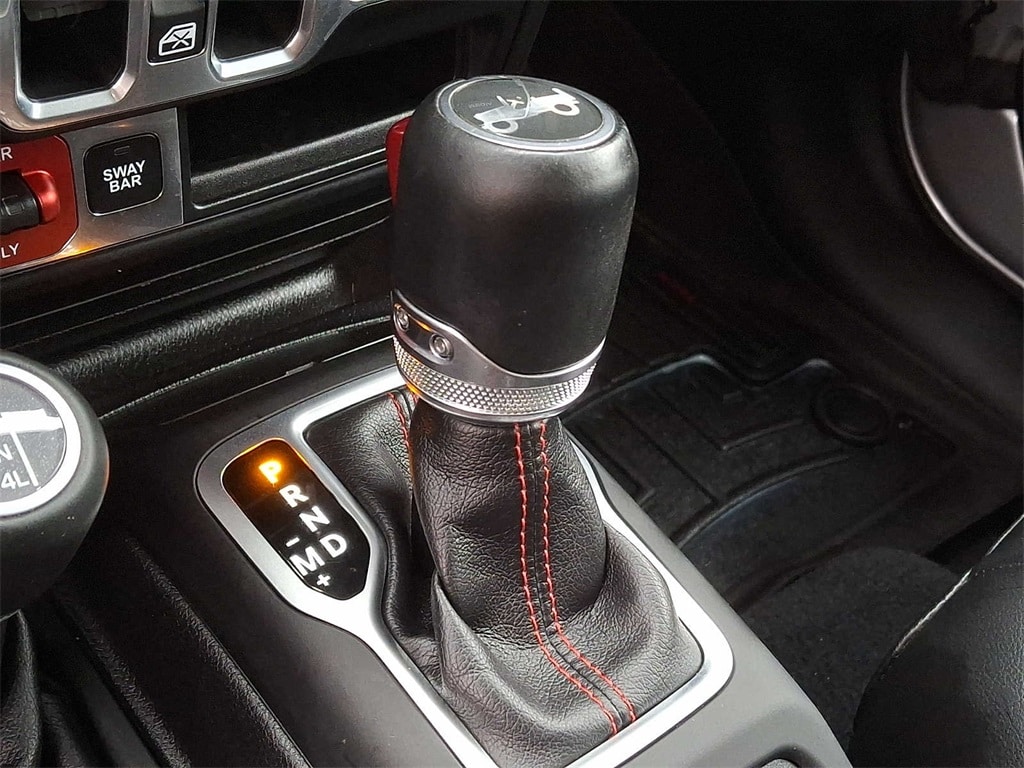 Thumbnail: 2018 Jeep Wrangler - 13