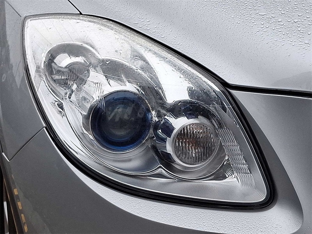 Thumbnail: 2011 Buick Enclave - 26