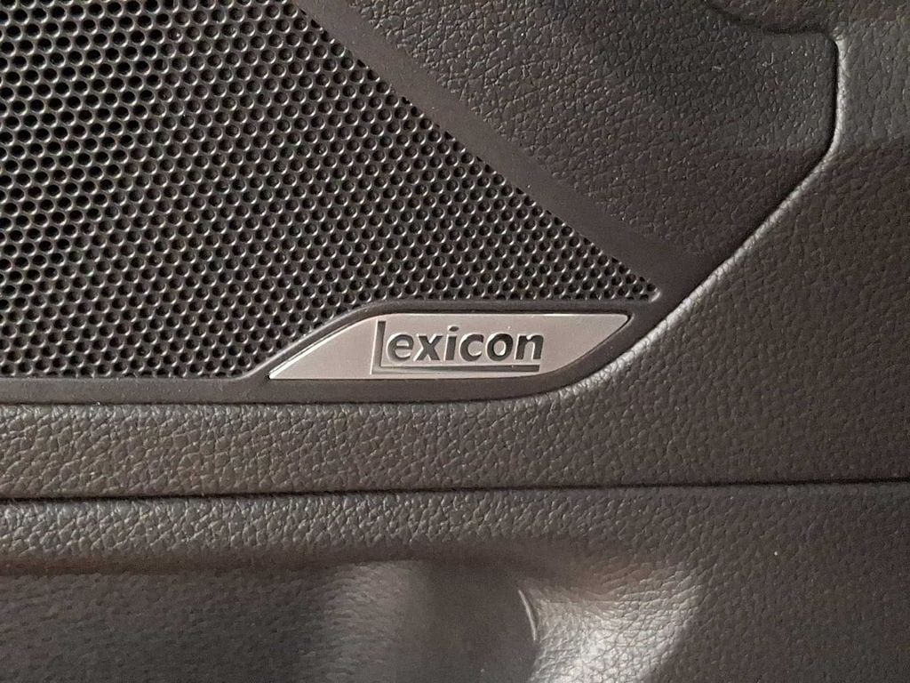 Thumbnail: 2018 Genesis G80 - 24