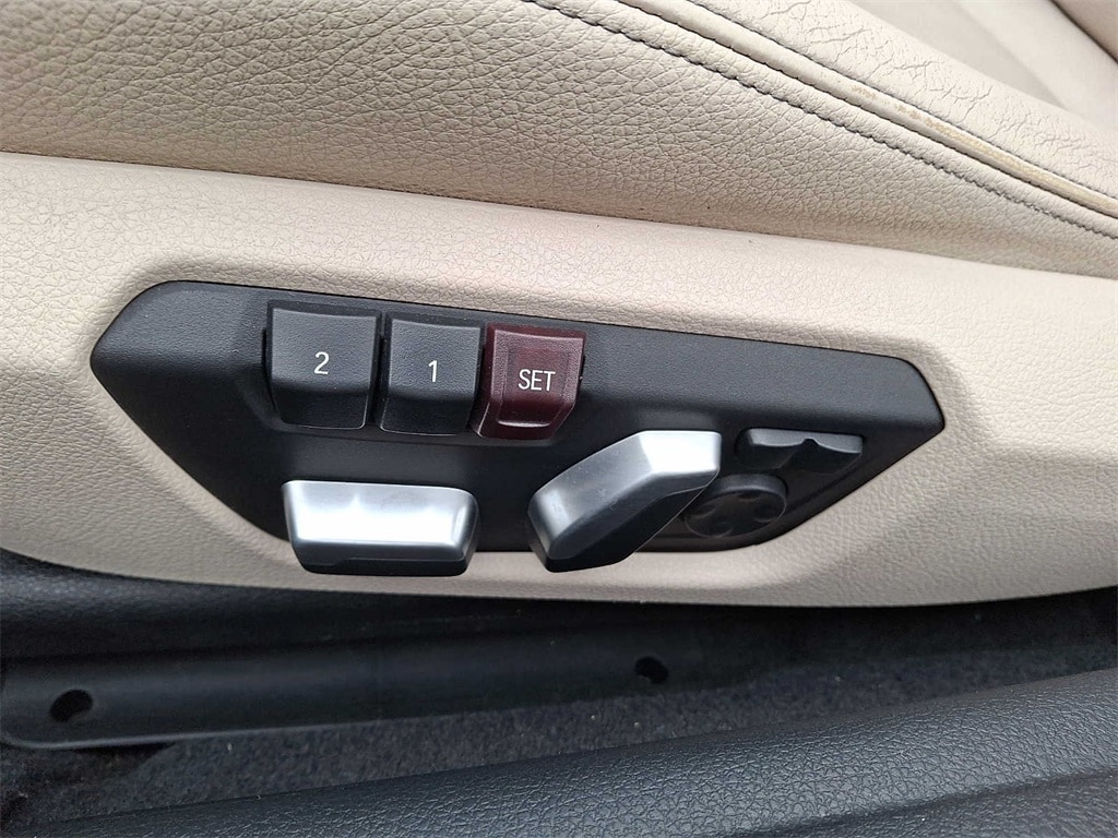 Thumbnail: 2017 BMW 2 Series - 12