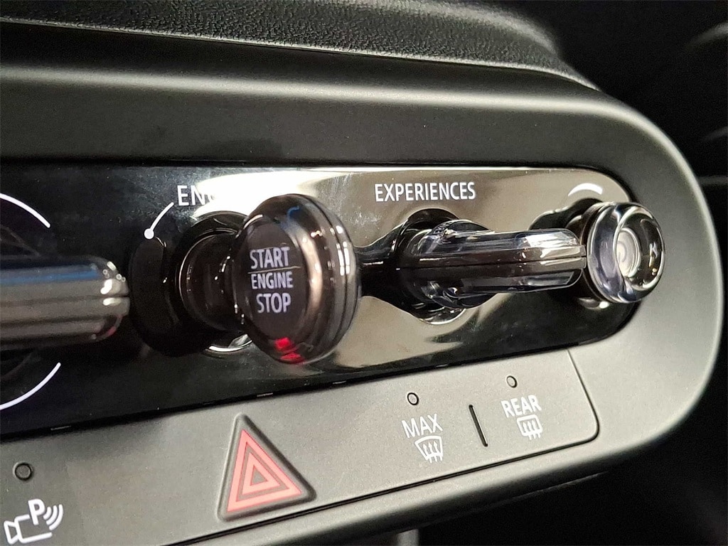 Thumbnail: 2025 MINI Cooper Hardtop - 22