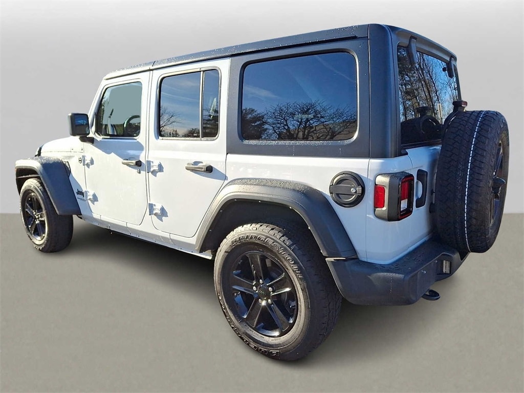 Thumbnail: 2021 Jeep Wrangler - 5