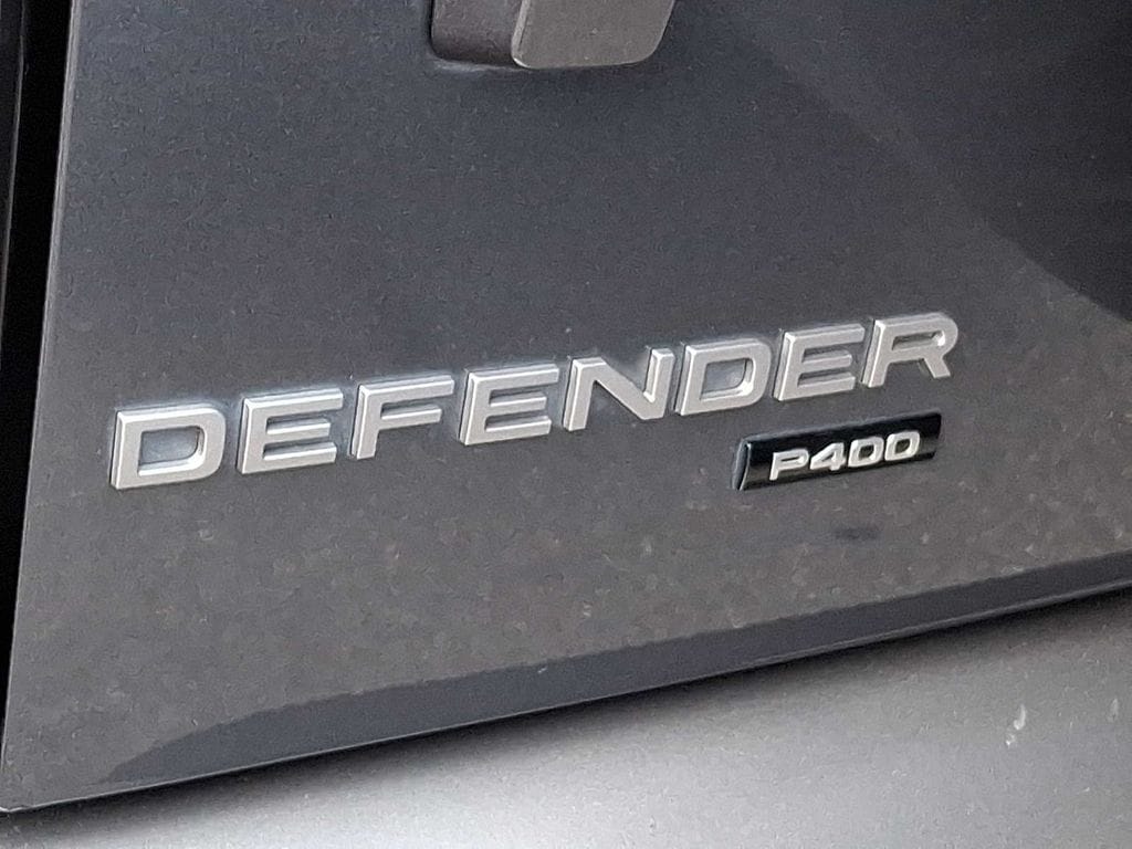 Thumbnail: 2021 Land Rover Defender - 28