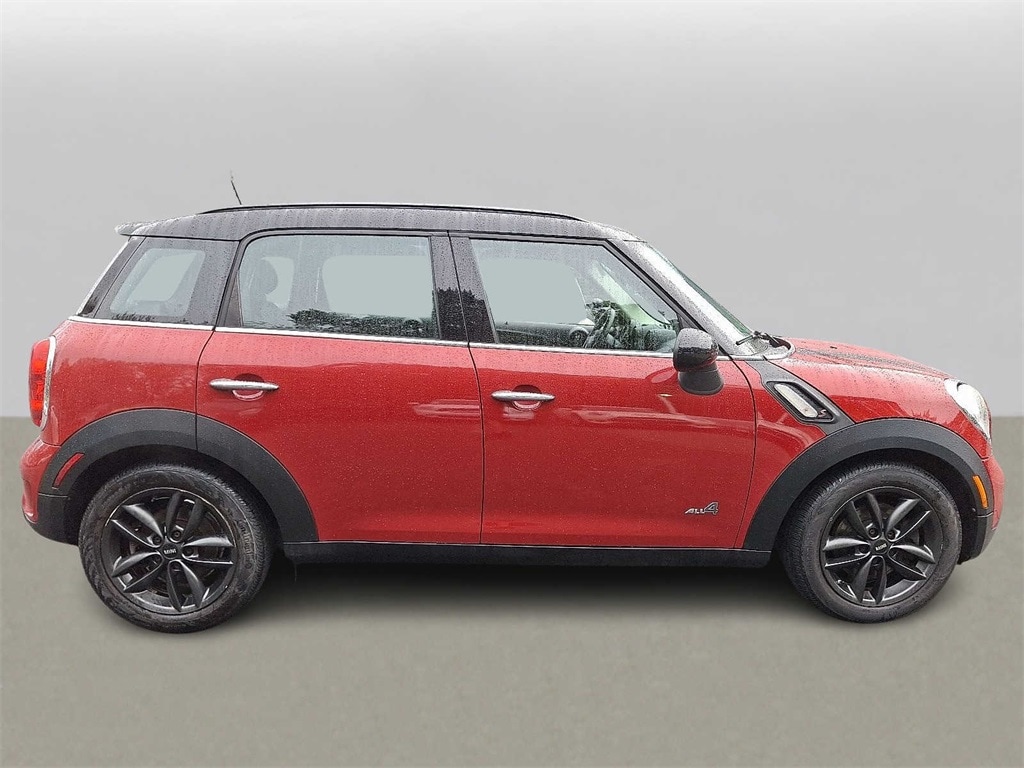 Thumbnail: 2013 MINI Cooper Countryman - 4