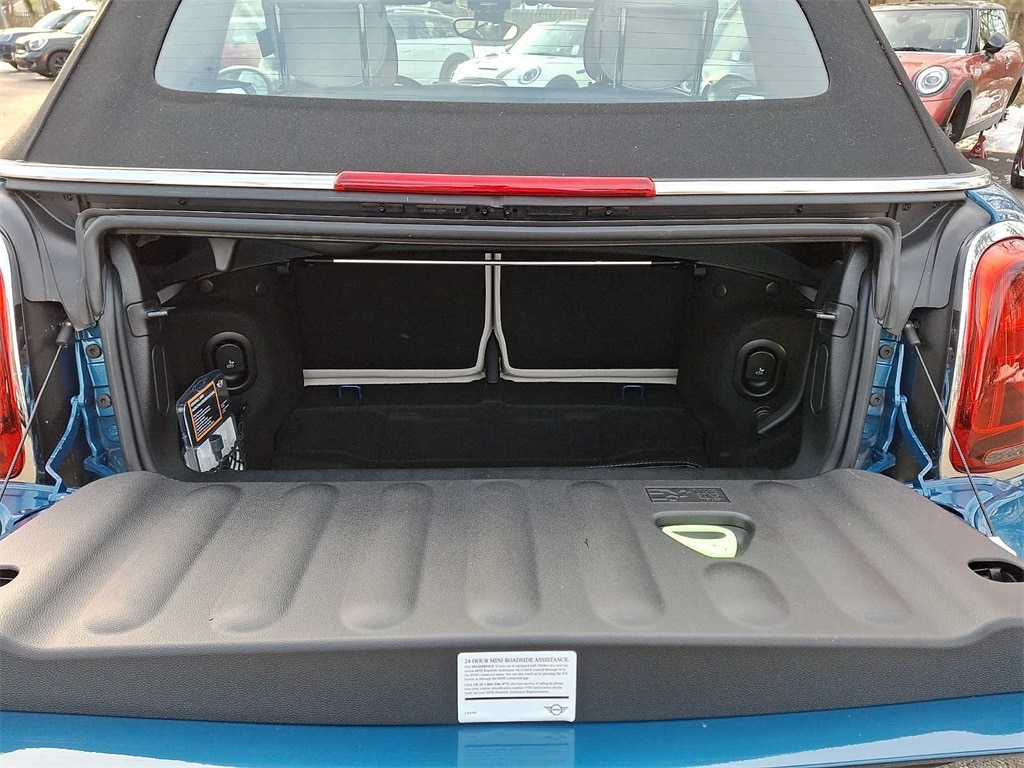 Thumbnail: 2023 MINI Cooper Convertible - 23