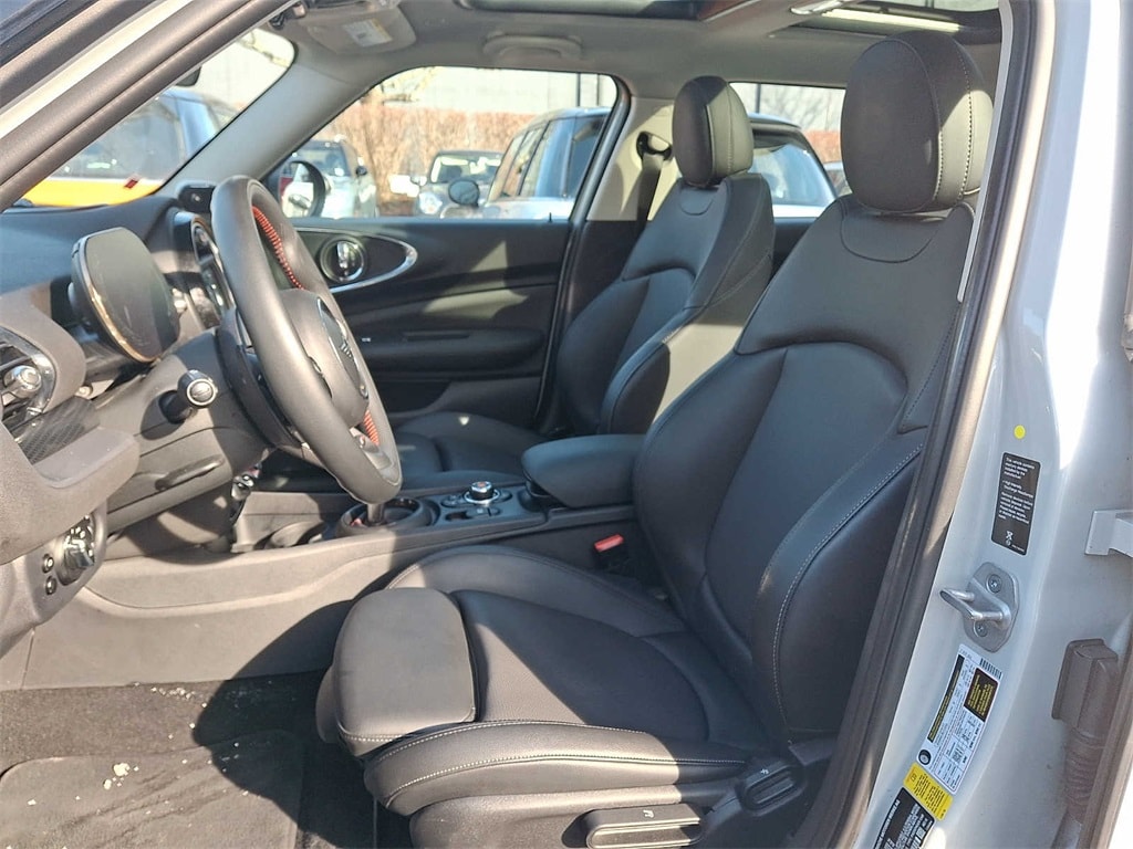 Thumbnail: 2021 MINI Cooper Clubman - 10