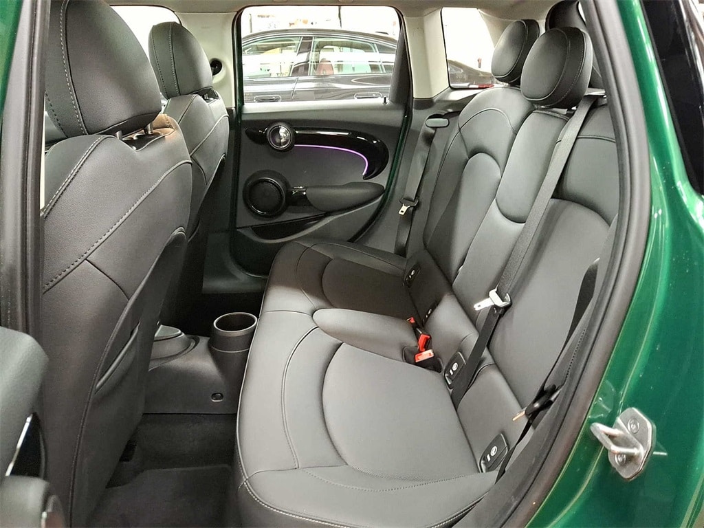 Thumbnail: 2024 MINI Cooper Hardtop - 8