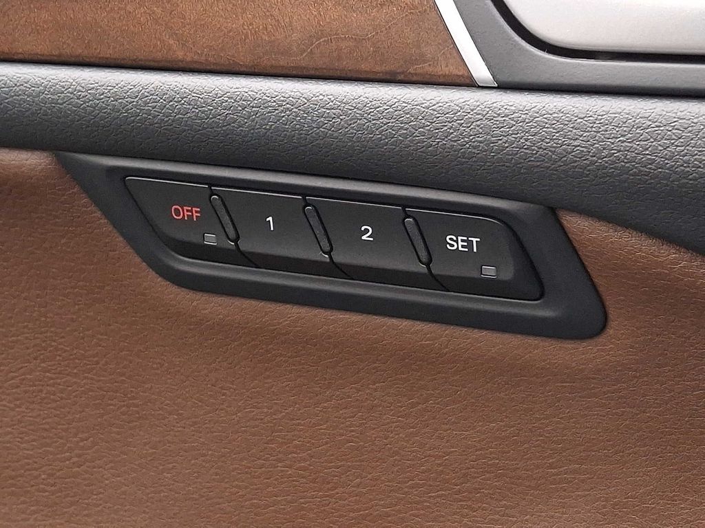 Thumbnail: 2017 Audi Q5 - 24