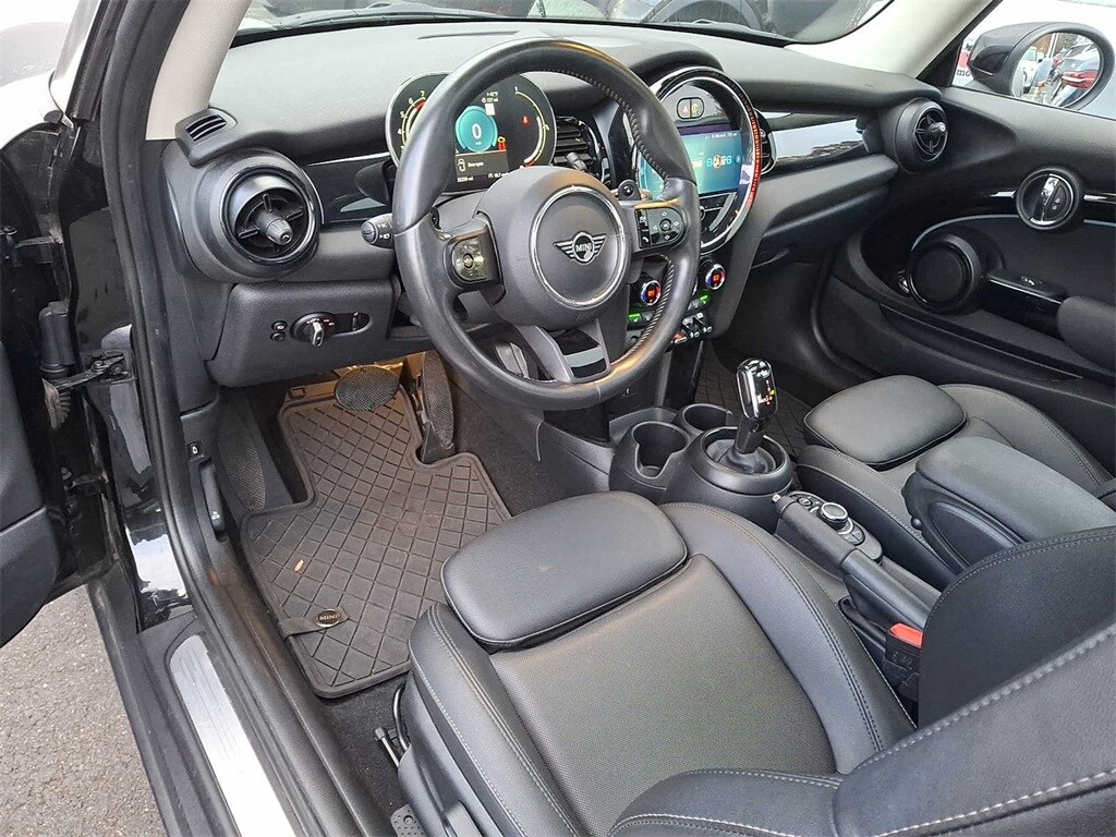 Thumbnail: 2023 MINI Cooper Hardtop - 8