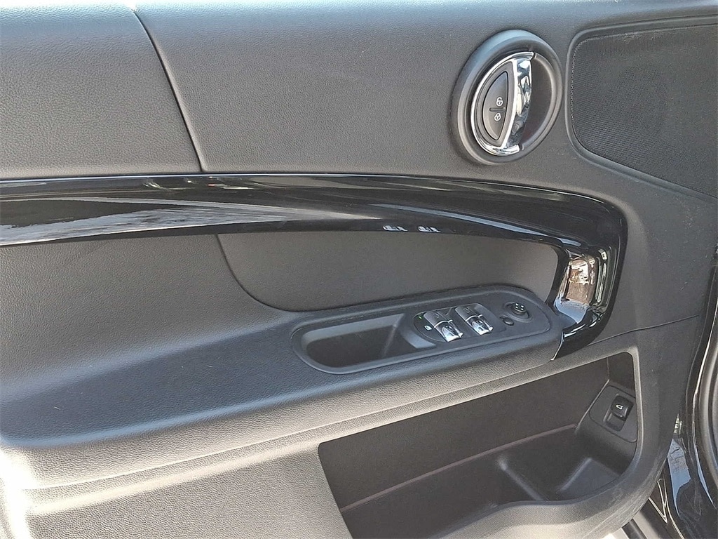 Thumbnail: 2022 MINI Cooper Countryman - 10