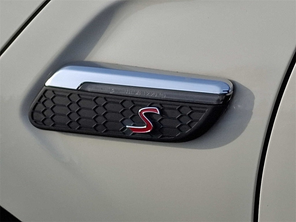 Thumbnail: 2022 MINI Cooper Convertible - 23