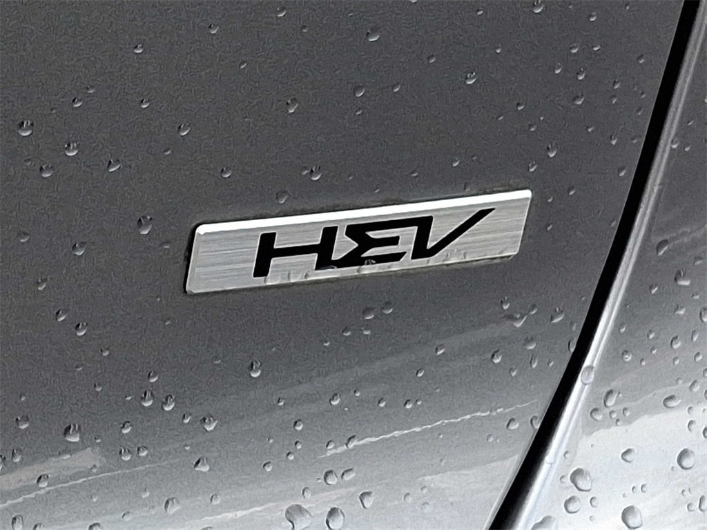 Thumbnail: 2023 Kia Niro - 28