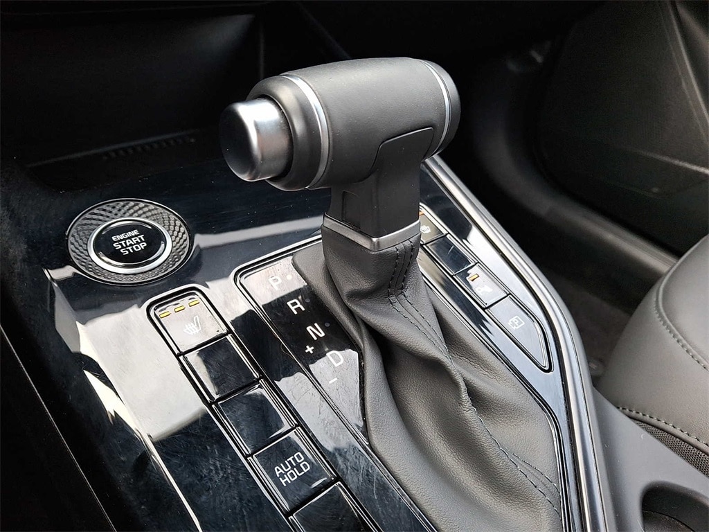 Thumbnail: 2023 Kia Niro - 11