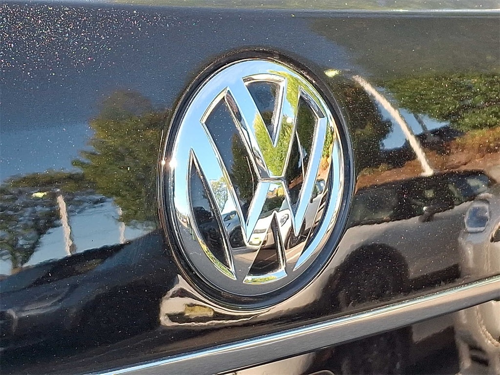 Thumbnail: 2017 Volkswagen Passat - 29