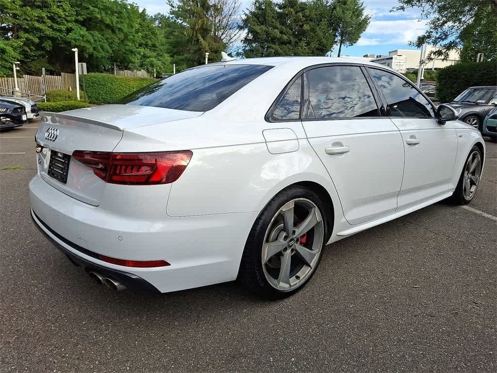 Thumbnail: 2018 Audi S4 - 24
