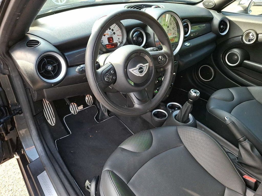 Thumbnail: 2012 MINI Cooper - 9