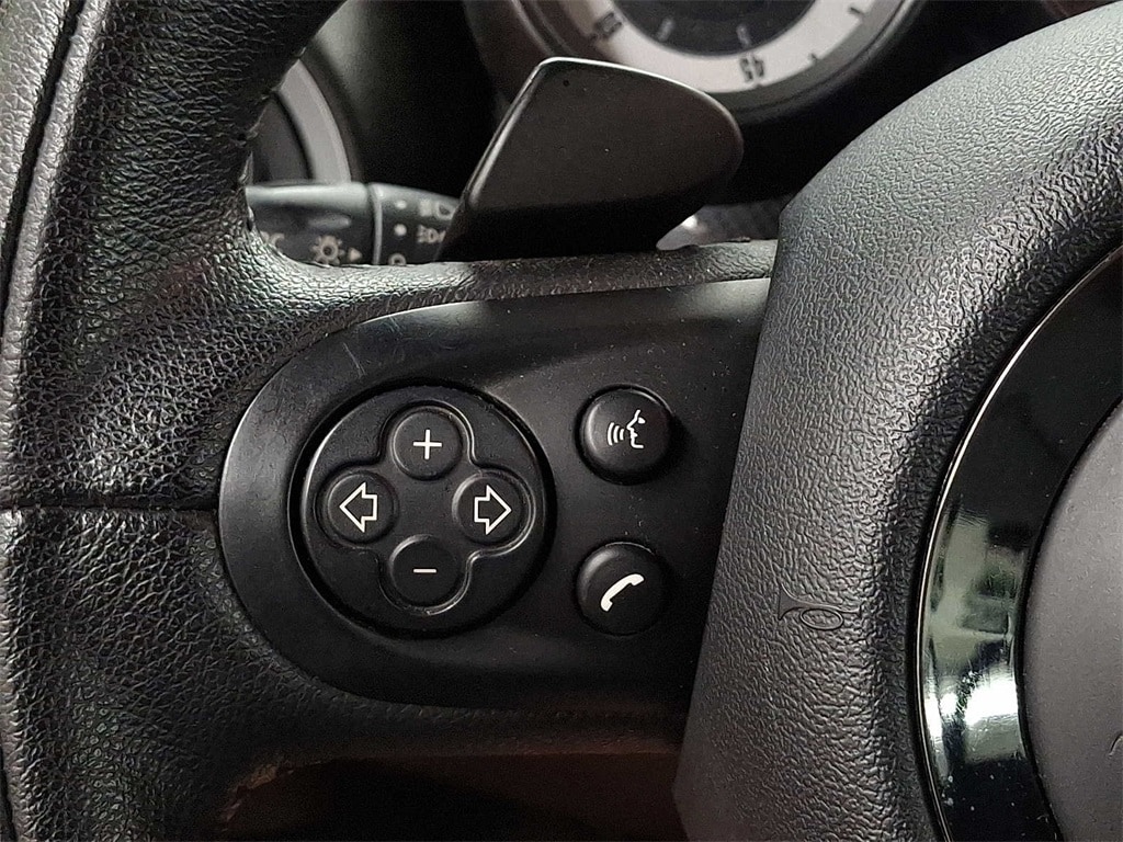Thumbnail: 2014 MINI Cooper - 15