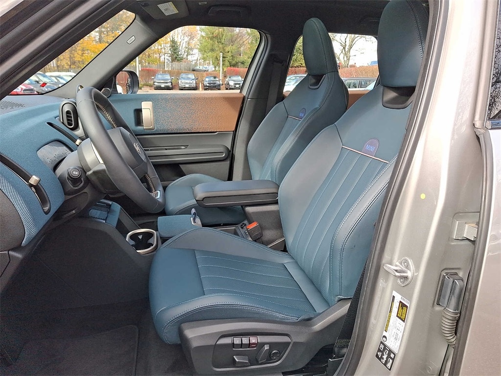 Thumbnail: 2025 MINI Cooper Countryman - 11