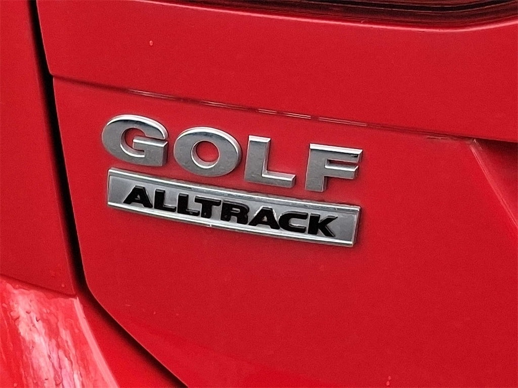 Thumbnail: 2017 Volkswagen Golf - 29