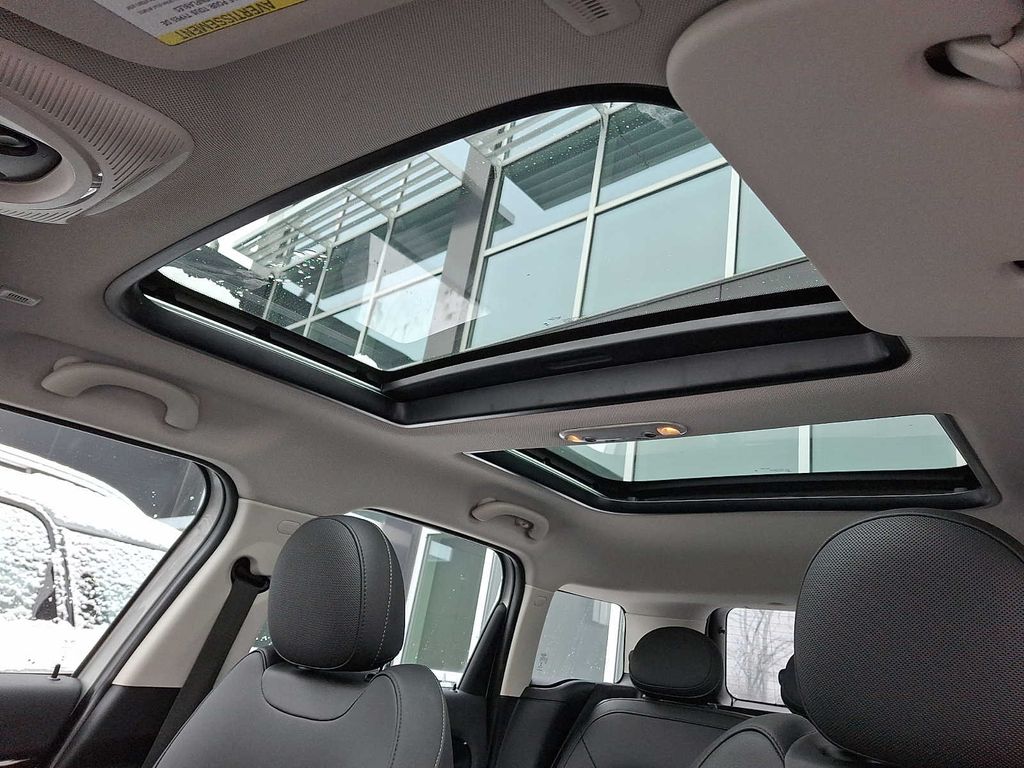 Thumbnail: 2023 MINI Cooper Countryman - 12