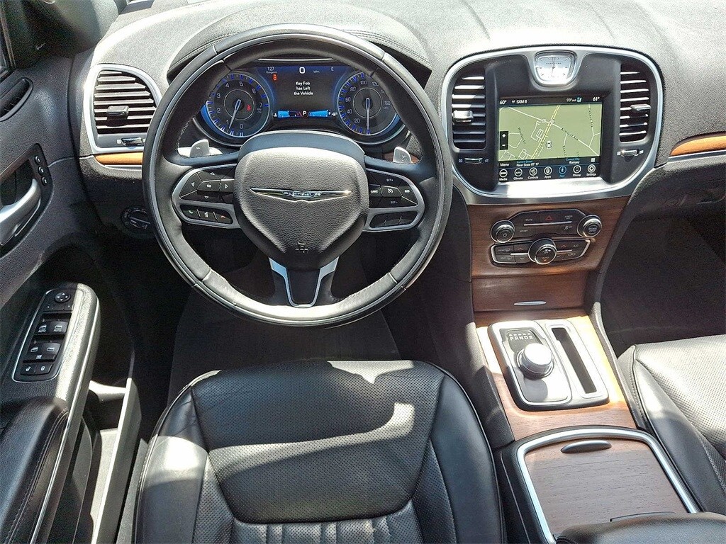 Thumbnail: 2018 Chrysler 300 - 21