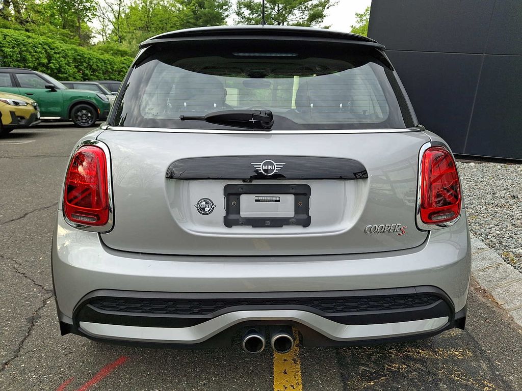 Thumbnail: 2024 MINI Cooper Hardtop - 6