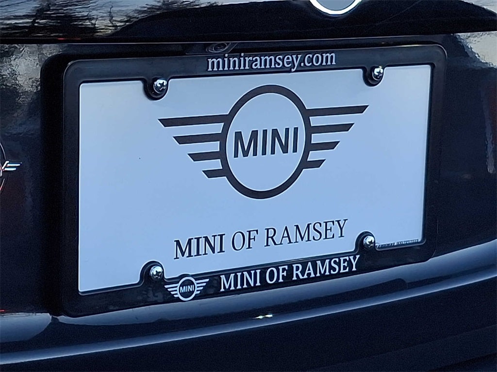 Thumbnail: 2019 MINI Cooper Convertible - 23