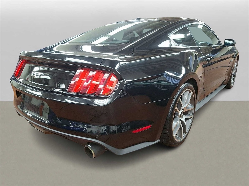 Thumbnail: 2015 Ford Mustang - 5