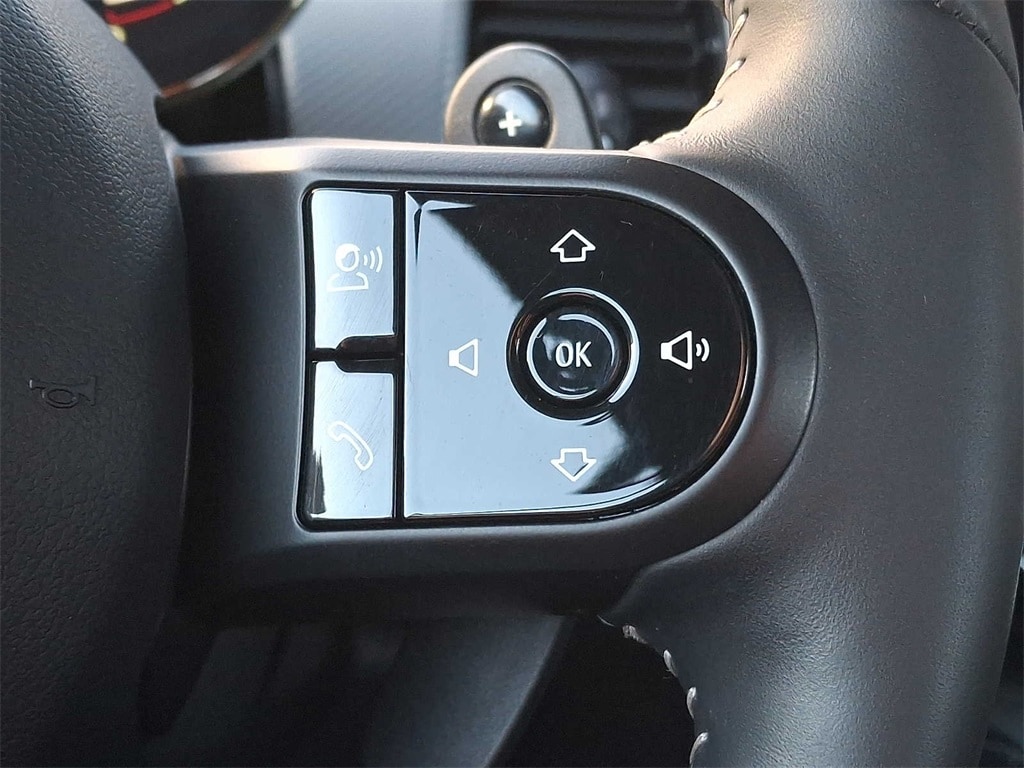 Thumbnail: 2023 MINI Cooper Convertible - 17