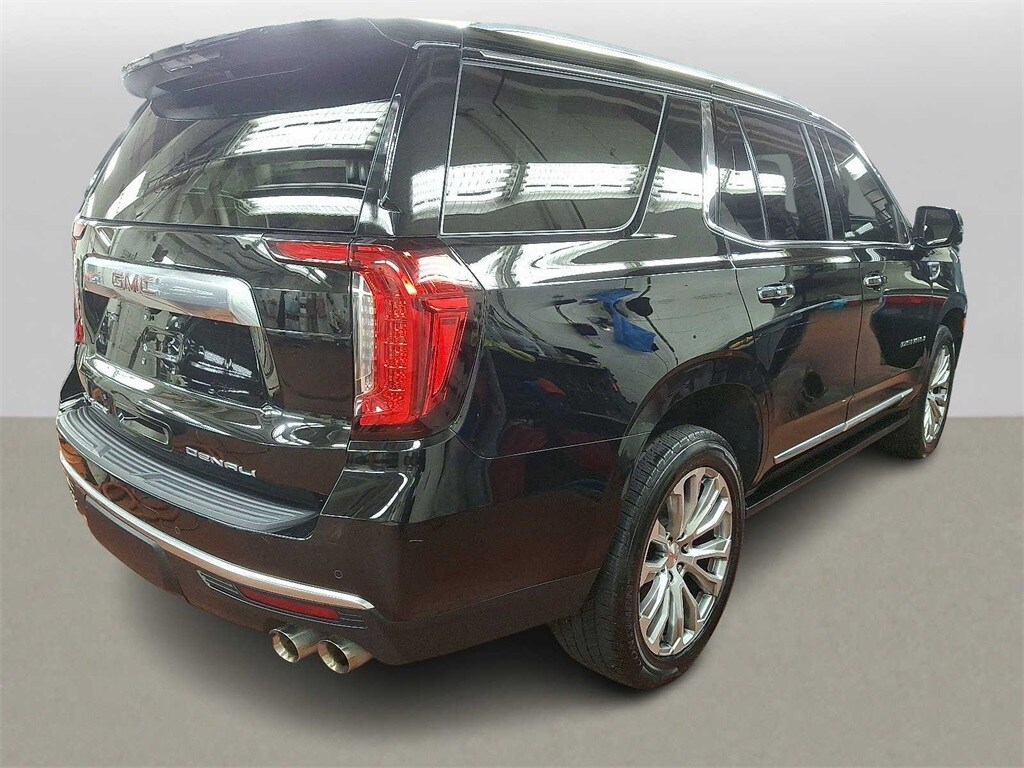 2022 Gmc Yukon Denali photo 3