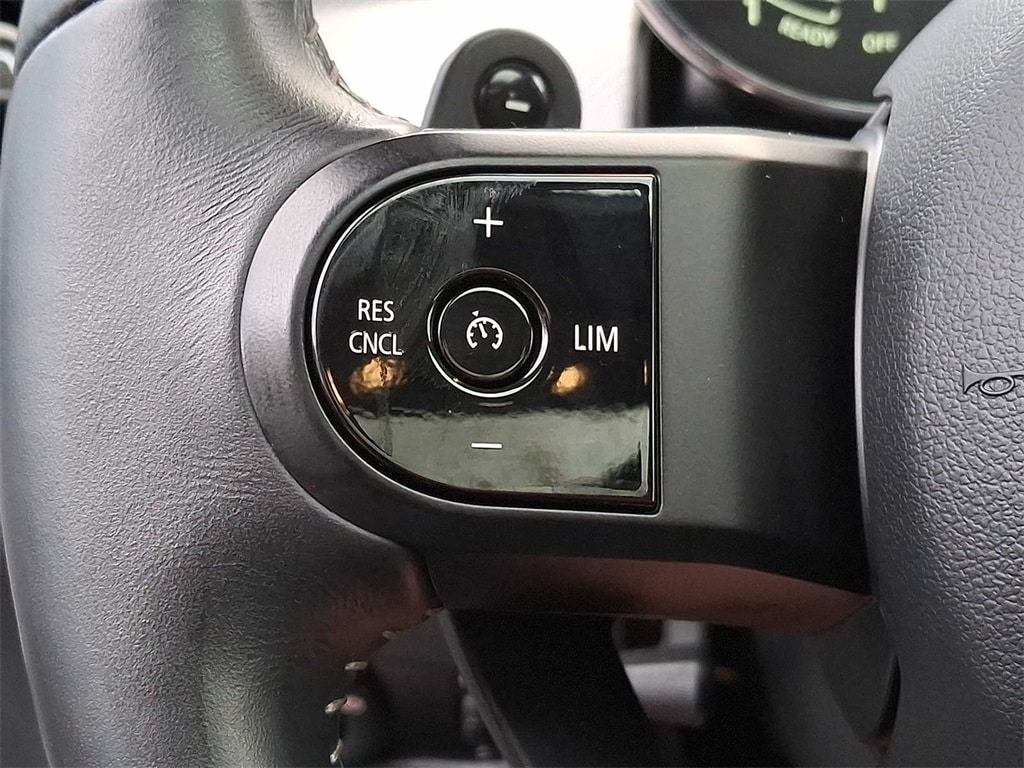 Thumbnail: 2024 MINI Cooper Hardtop - 18