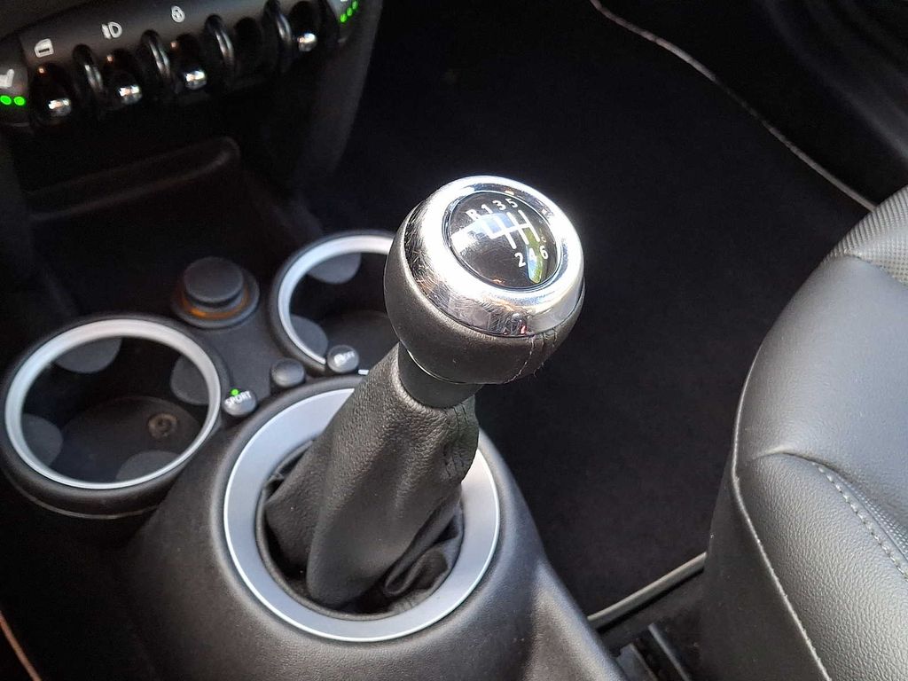 Thumbnail: 2012 MINI Cooper - 11