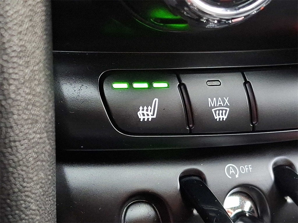 Thumbnail: 2023 MINI Cooper Hardtop - 24