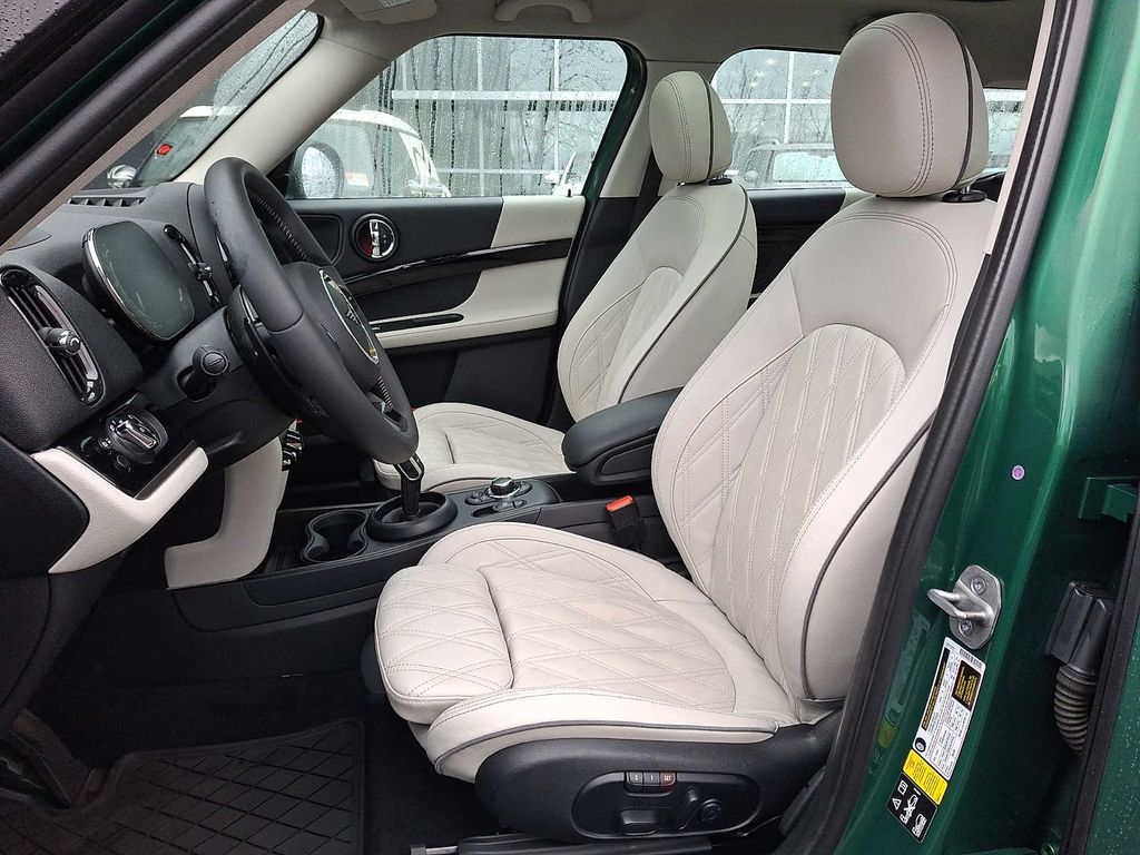 Thumbnail: 2023 MINI Cooper Countryman - 10