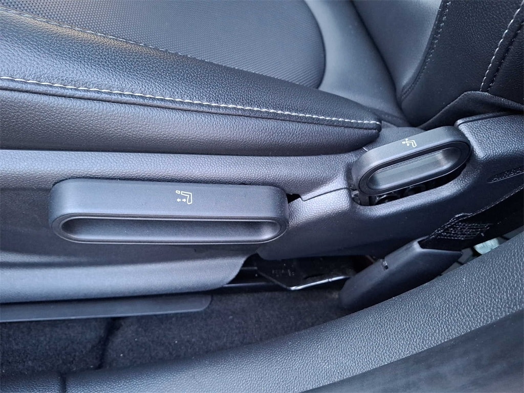 Thumbnail: 2017 MINI Cooper Clubman - 12