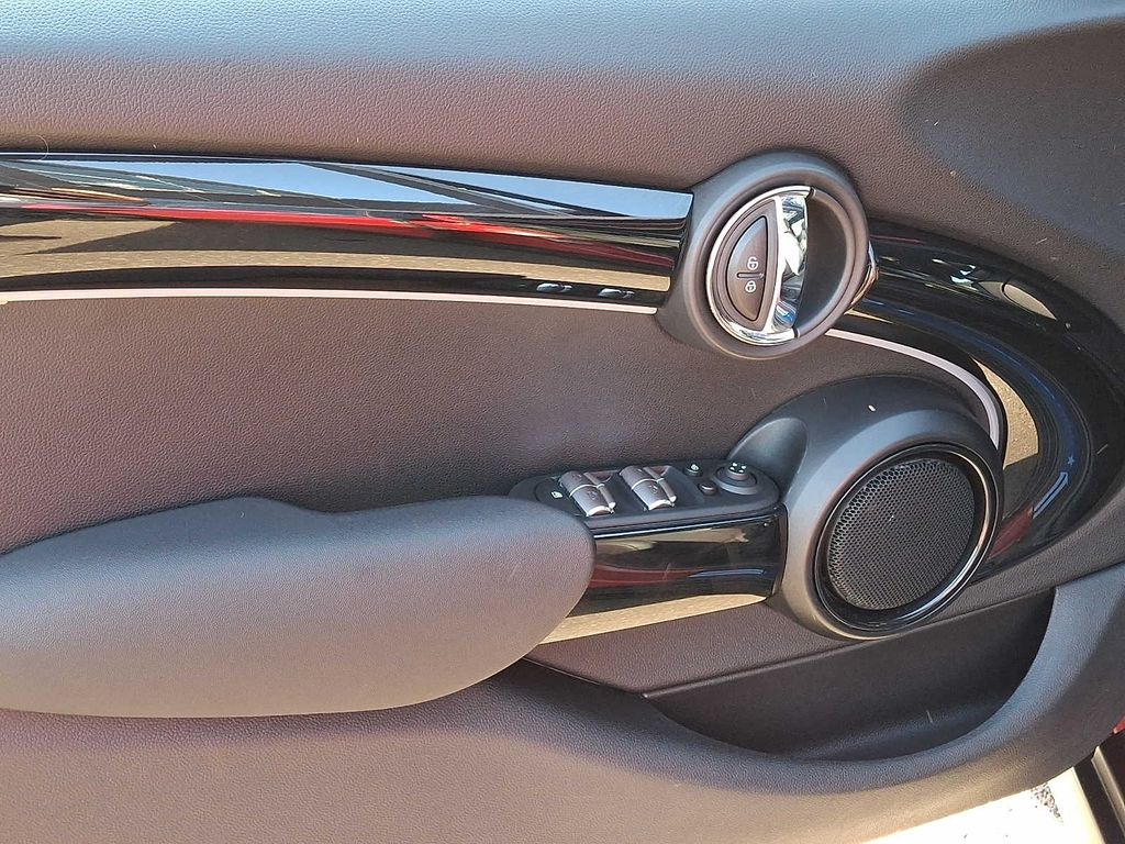 2023 MINI Hardtop 4 Door S - Photo 9