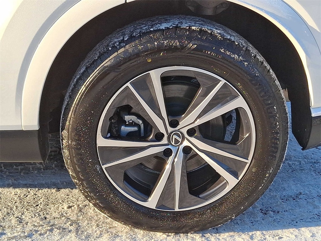 Thumbnail: 2023 Lexus RX - 7