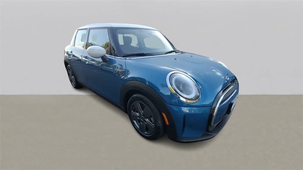 Certified 2024 MINI Hardtop 4 Door Base with VIN WMW33DK03R2U29642 for sale in Ramsey, NJ